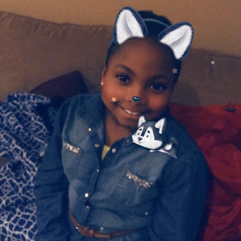 Meet your Posher, Anaya